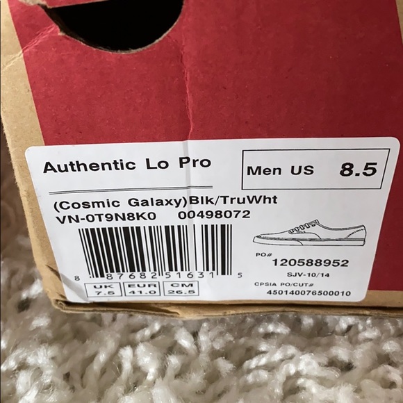 Vans - Picture 2 of 3